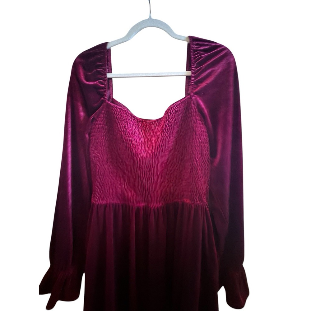 NWT Cupshe Sweet Sangria Red Velvet Mini Dress Size Large Smocked Bodice Holiday - Picture 2 of 14
